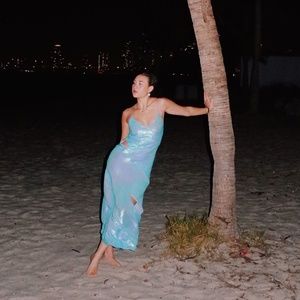 Off-White Sequin dress